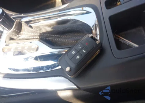 2013 Buick Regal Turbo - Premium 1 из США, поврежденный, VIN 2G4GS5EV0D9180825